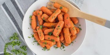 Tren Viral Makan Baby Wortel Sebelum Tidur, Ini Penjelasan Ahli