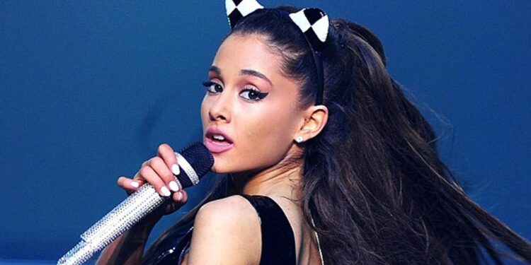Ariana Grande Ungkap Isyarat Vakum dari Dunia Musik