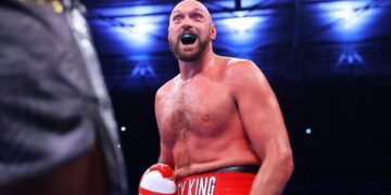 Tyson Fury Pastikan Comeback Setelah Setahun Tinggalkan Ring