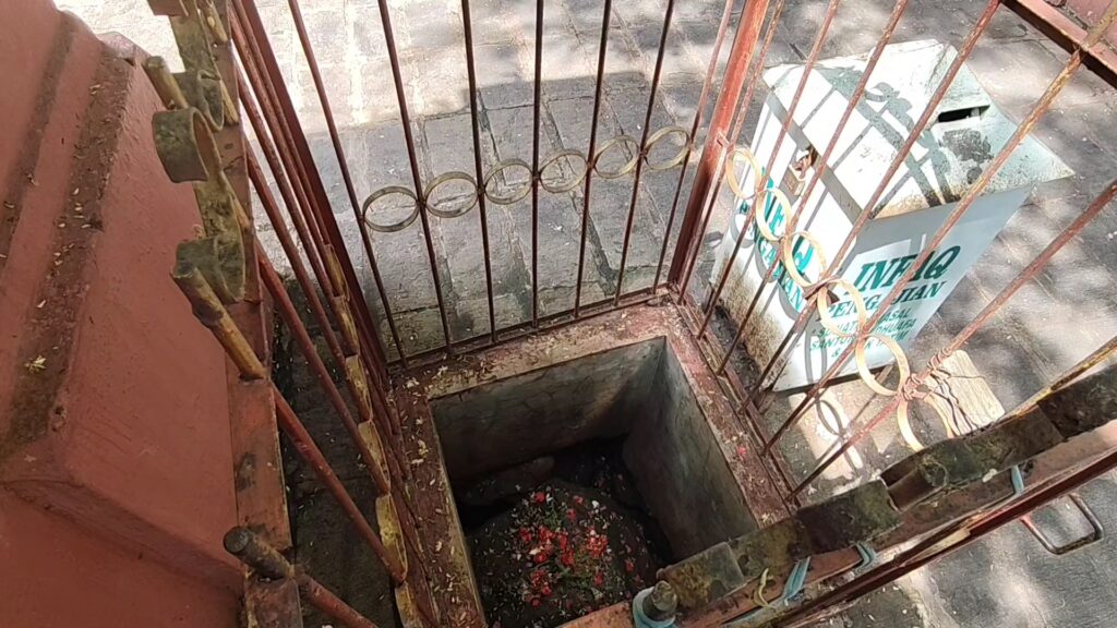 Viral pemandu ziarah sebut puser bumi tembus ke Makkah, juru kunci Makam Sunan Gunung Jati buka suara