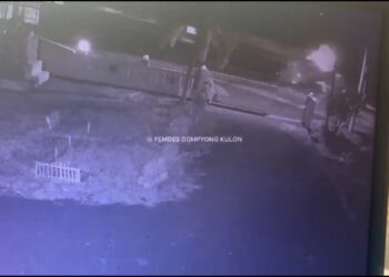 Terekam CCTV, Detik-detik Kecelakaan Kereta, Enam Perjalanan Tertahan, PT KAI Normalisasi Jalur