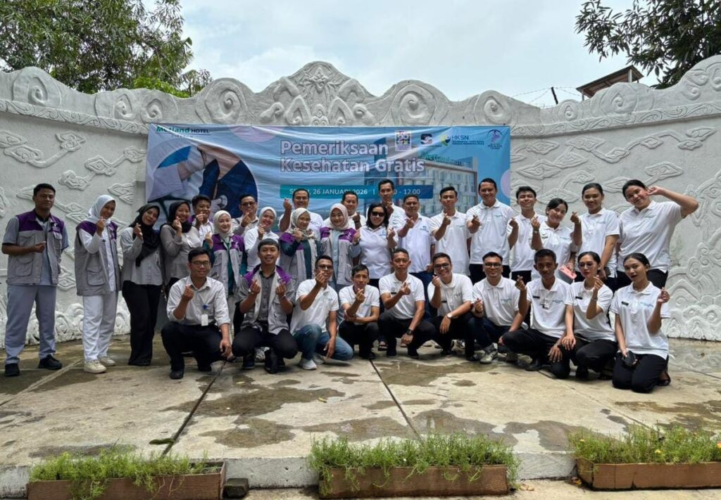 Metland Hotel Cirebon Gelar Bakti Sosial & Pemeriksaan Kesehatan Gratis dalam Rangka HUT ke-12