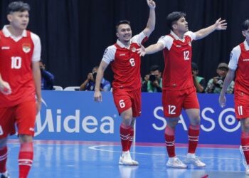 Timnas Futsal Indonesia berhasil menunjukkan performa gemilang dengan mengalahkan Jepang 5-3 di semifinal, memastikan tempat di final Piala Asia Futsal 2026.