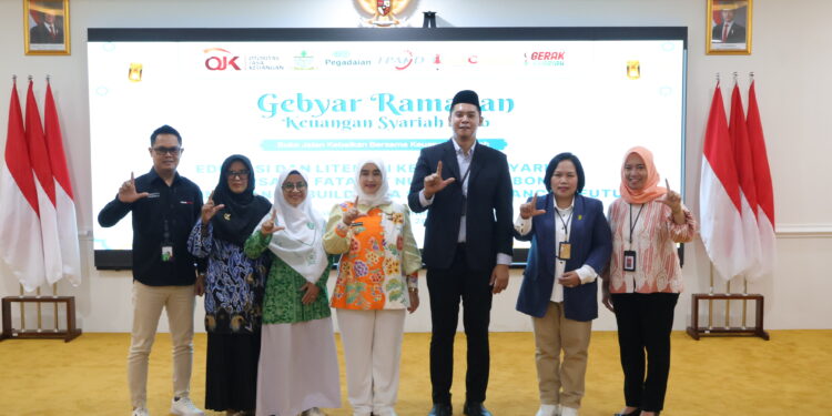 OJK Cirebon Perkuat Literasi Keuangan Syariah Perempuan melalui Program SICANTIKS Bersama Fatayat Nahdlatul Ulama Kota Cirebon