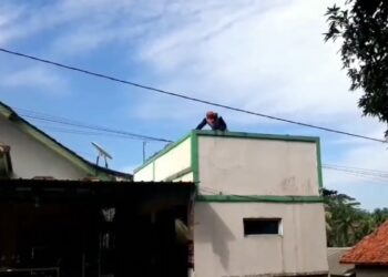 Puluhan rumah rusak parah usai diterjang angin kencang di Majalengka