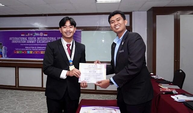 Mahasiswa UMM, Muhammad Daffa Azmi kembangkan Inovasi NutriTrack MBG. Foto: Dok. UMM