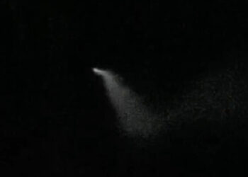 Geger Benda Langit Bercahaya Muncul di Malang, BMKG Bilang Begini Sumber : Instagram @malang_kidulan