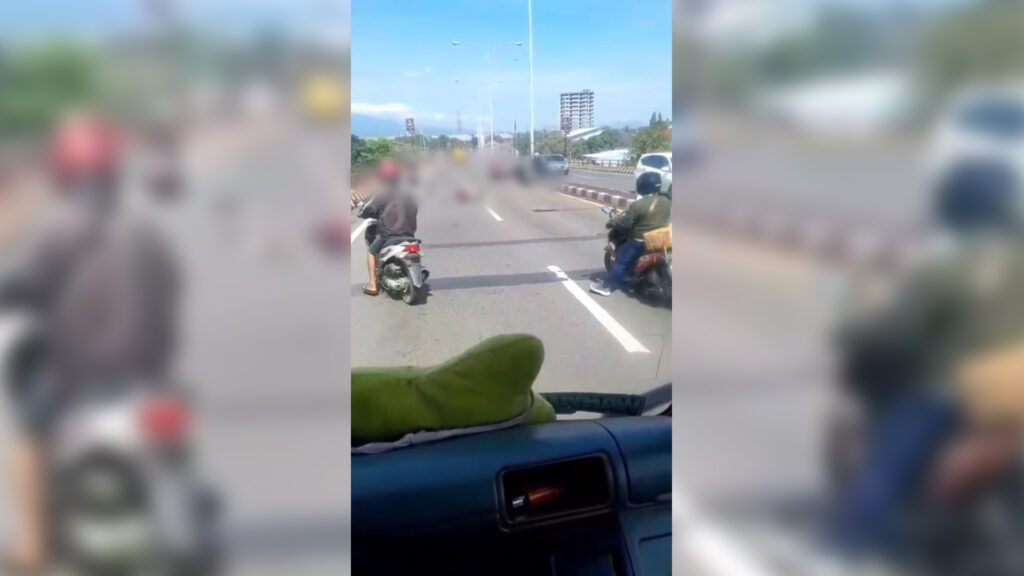 Dua Tewas dan Satu Luka, Pemudik Terlibat Kecelakaan dengan Truk Tronton