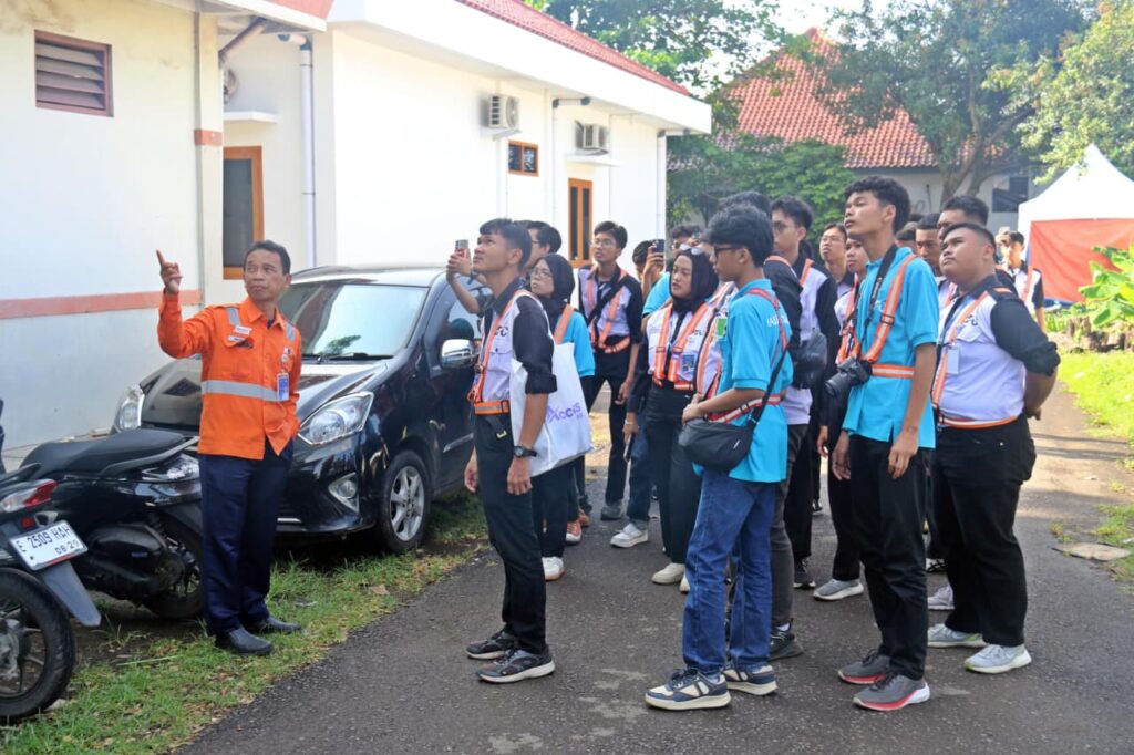PT Kereta Api Indonesia (Persero) Daerah Operasi (Daop) 3 Cirebon menggelar kegiatan edukasi di Stasiun Cirebon (Foto : Darfan)