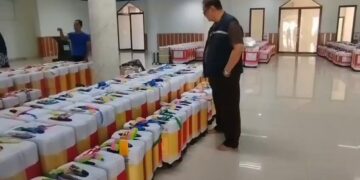 Pedagang Boboko Keliling Asal Majalengka Berangkat Haji (Foto : Darfan)