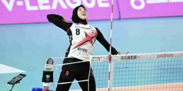 Aksi Megawati Hangestri Pertiwi saat membela Red Sparks lawan Pink Spiders. (Dok. KOVO)