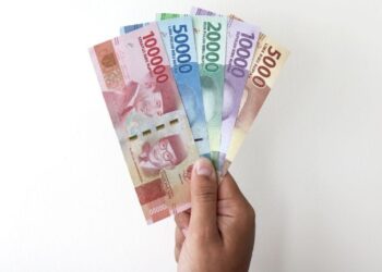 Forbes Ungkap Rupiah Salah Satu Mata Uang Terlemah di Dunia (Tangkapan Layar)