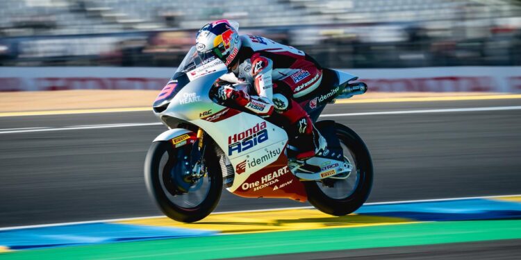 Veda Ega Pratama saat finis posisi enam pada kualifikasi Moto3 Prancis di Sirkuit Le Mans hari Sabtu (09/05/2026). (Honda Team Asia)
