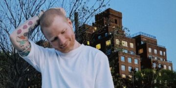 Ed Sheeran dengan tampilan barunya (Instagram @teddysphotos)