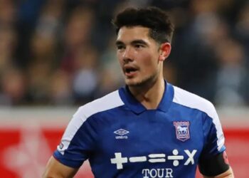 Elkan Baggott berpotensi jadi pemain Indonesia pertama yang main di Premier League usai Ipswich Town promosi (Sumber Foto : /Instagram.com/elkanbaggottKesehatan Masyarakat)