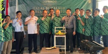 Dewan Pengurus Daerah (DPD) DEPRINDO Cirebon Raya menggelar kegiatan halal bihalal sekaligus peresmian kantor baru pada Rabu, 6 Mei 2026 yang berlokasi di Jalan Sultan Ageng Tirtayasa, Kedungdawa, Kecamatan Kedawung, Kabupaten Cirebon. (Tangkapan Layar)