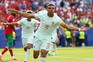 Selebrasi Kylian Mbappe saat mencetak gol melawan Maroko (Tangkapan Layar)