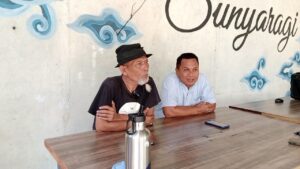 Usulan perubahan nama Provinsi Jawa Barat menjadi Tatar Sunda menuai sorotan. Pemerhati budaya Cirebon menilai usulan tersebut belum mendesak. (Foto : Darfan)