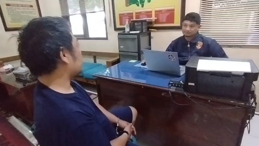 Satreskrim Polres Kunngan menangkap pelaku curanmor (Foto : Darfan)