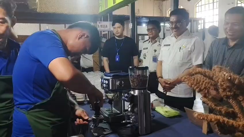 Warga Binaan Lapas Cirebon Diasah Lewat Pelatihan Vokasi dan Produktivitas (BBPVP) (Foto : Darfan)