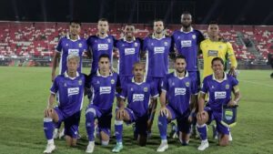 Starting XI Persib Bandung dalam laga final Piala Presiden 2026 melawan Persebaya Surabaya di Stadion Kapten I Wayan Dipta, Gianyar, Bali, pada Kamis (6/8/2026) malam. Persib Bandung buka suara terkait nasib para pemain baru setelah klub kembali masuk ke dalam daftar FIFA Registration Ban. (persib.co.id)