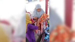 Bayi Laki-Laki Ditemukan di Dalam Tas di Pos Ronda Desa Jadimulya (Tangkapan Layar)