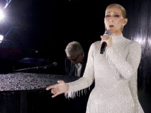 Celine Dion (Tangkapan Layar)