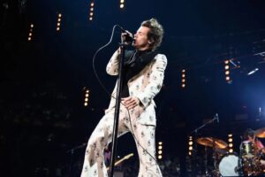 Harry Styles tampil di Madison Square Garden pada 21 Juni 2018, di Kota New York. (Sumber Foto : Getty Images)